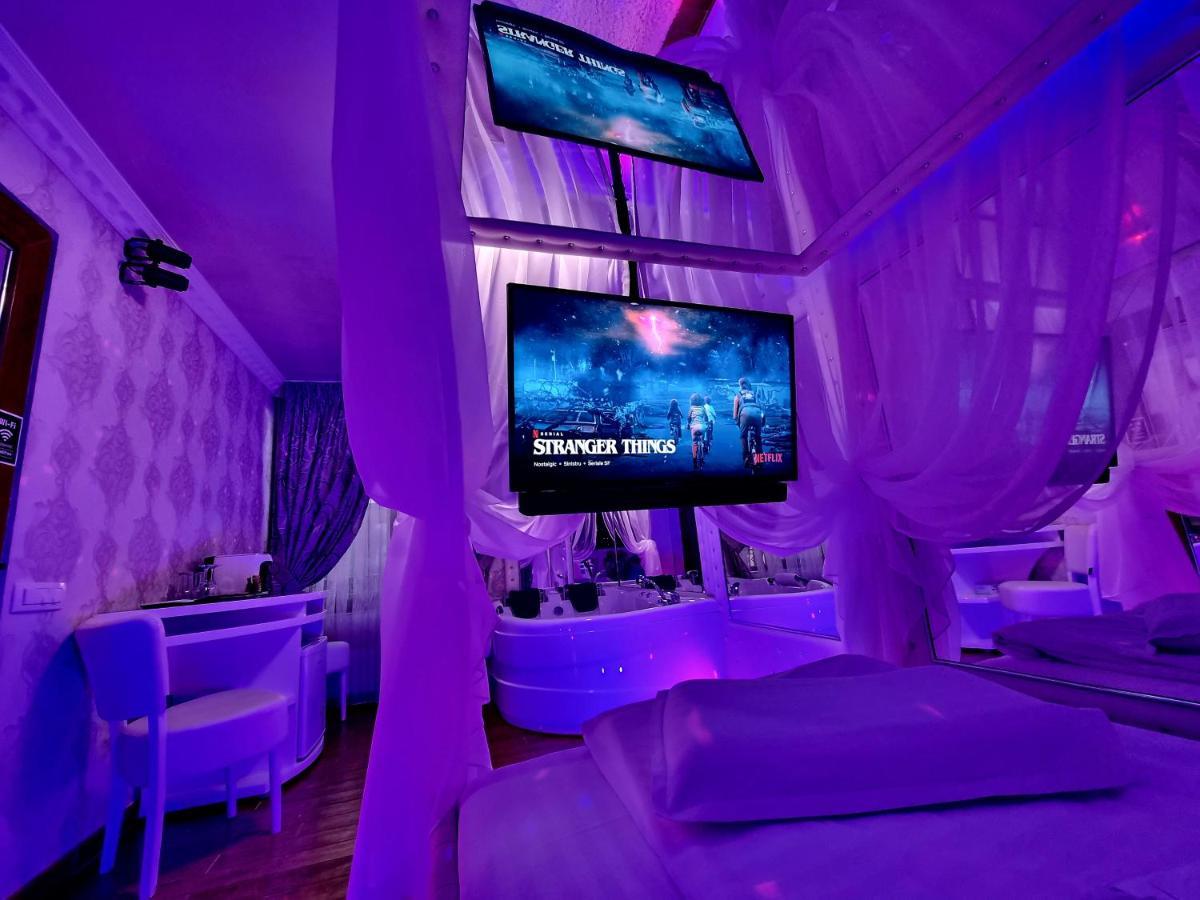 Anadi Hotel Boutique Only Adult Brasov Exterior photo
